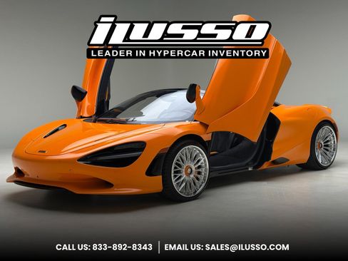 Used 2025 McLaren 750S Spider RWD image 1