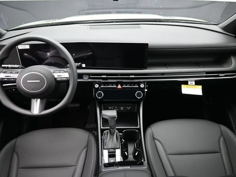 Used 2025 Hyundai Santa Cruz SEL AWD/4WD image 23