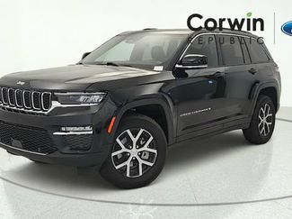 Used 2025 Jeep Grand Cherokee Limited w/ Luxury Tech Group II AWD/4WD 360° Tour