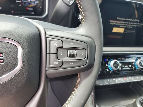 New 2026 GMC Sierra 2500 AT4 w/ AT4 Premium Plus Package AWD/4WD image 29