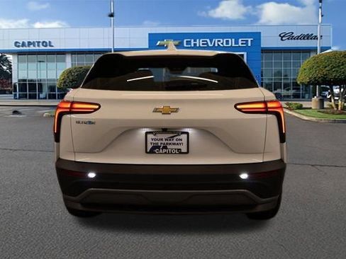 New 2026 Chevrolet Blazer EV LT image 3