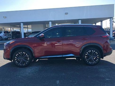 Certified 2024 Nissan Rogue Platinum w/ Platinum Premium Package AWD/4WD image 7