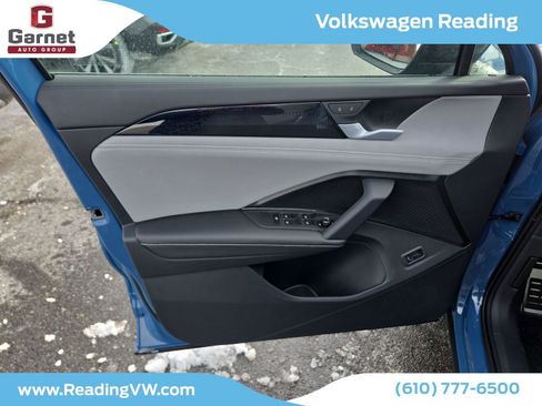 New 2026 Volkswagen Tiguan SE R-Line image 10