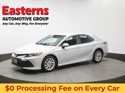 Used 2023 Toyota Camry LE FWD image 57