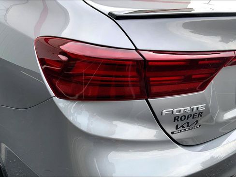 Used 2023 Kia Forte GT-Line w/ GT-Line Premium Package FWD image 29