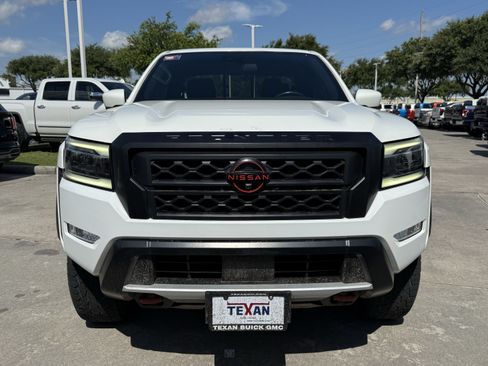 Used 2022 Nissan Frontier PRO-4X AWD/4WD image 10