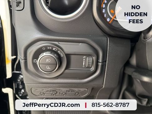 New 2026 Jeep Gladiator Sport AWD/4WD image 10