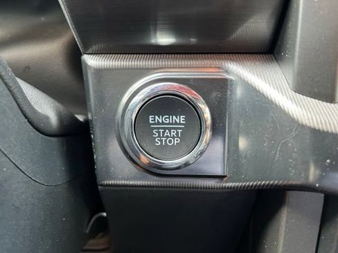 Certified 2025 Ford F150 Lariat w/ Equipment Group 501A Mid AWD/4WD image 21