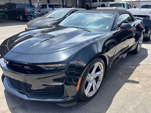 Used 2020 Chevrolet Camaro SS RWD image 4