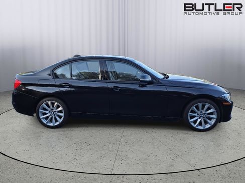 Used 2012 BMW 328i Sedan RWD image 3