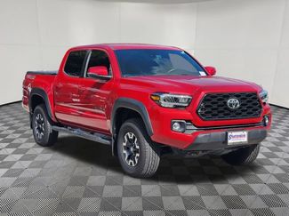 Used 2022 Toyota Tacoma TRD Off-Road AWD/4WD video 3