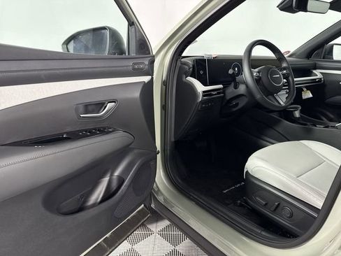 New 2025 Hyundai Santa Cruz Limited image 18