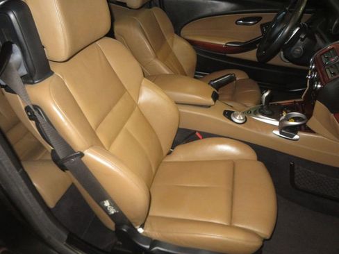 Used 2008 BMW M6 Convertible image 24