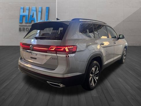 Certified 2026 Volkswagen Atlas SE AWD/4WD image 6