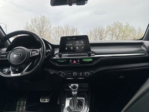 Used 2021 Kia Forte GT-Line image 10