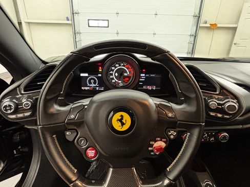 Used 2016 Ferrari 488 GTB RWD image 14