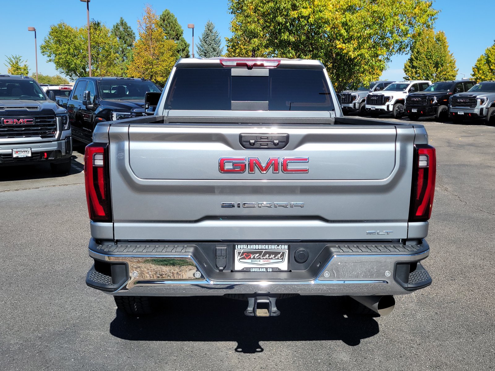 Used 2025 GMC Sierra 2500 SLT w/ SLT Premium Package AWD/4WD image 12
