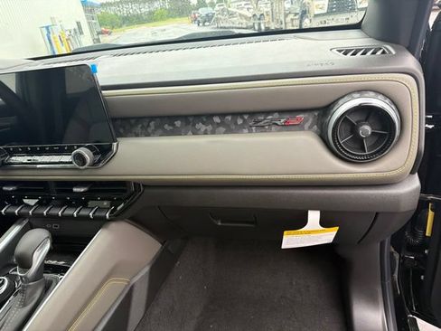 New 2026 Chevrolet Colorado ZR2 w/ Technology Package AWD/4WD image 43