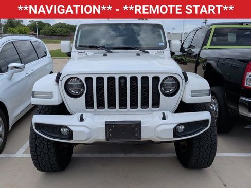 Used 2021 Jeep Gladiator Overland image 2