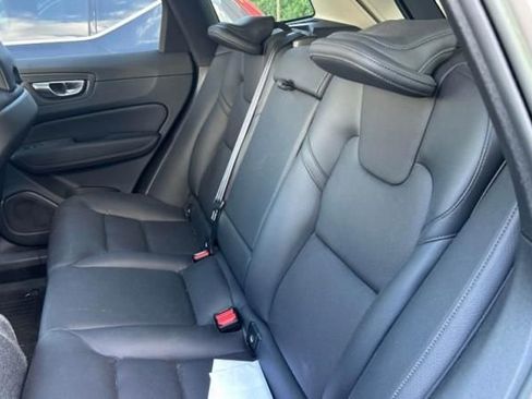 Used 2023 Volvo XC60 B5 Plus w/ Protection Package Premier image 5