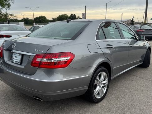 Used 2010 Mercedes-Benz E 350 4MATIC Sedan image 8