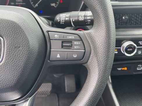Used 2023 Honda CR-V EX image 23