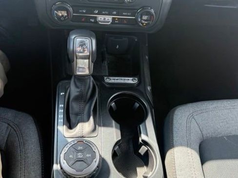 Used 2025 Ford Bronco Big Bend AWD/4WD image 27