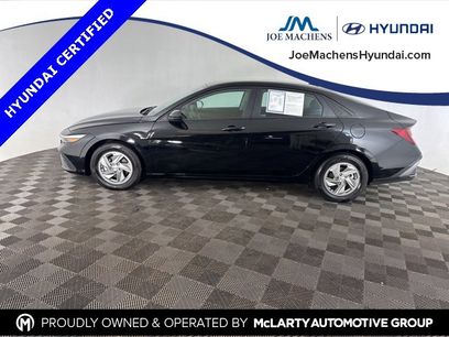 Certified 2025 Hyundai Elantra SE