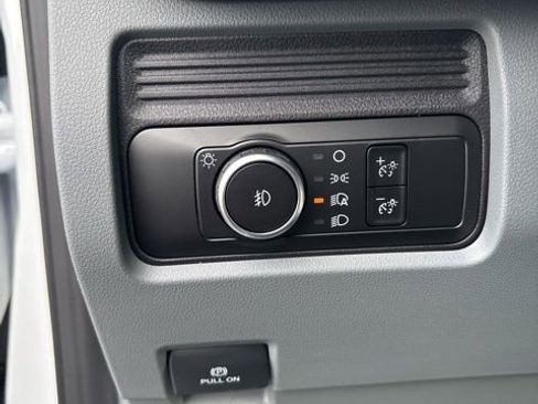 New 2026 Ford F550 XL image 18