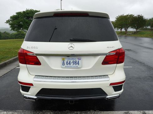 Used 2013 Mercedes-Benz GL 550 4MATIC image 13