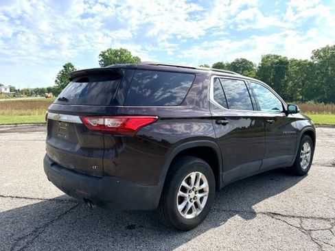 Used 2021 Chevrolet Traverse LT FWD image 5