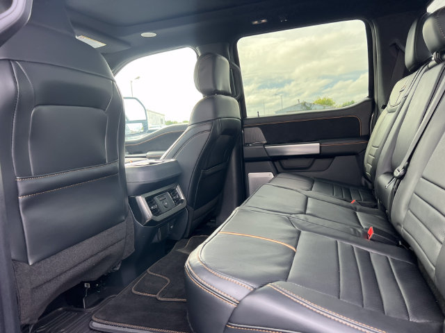 Certified 2024 Ford F350 Platinum w/ FX4 Off-Road Package AWD/4WD image 40