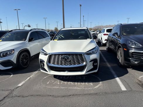 Used 2023 INFINITI QX55 Sensory w/ Lighting Package image 2