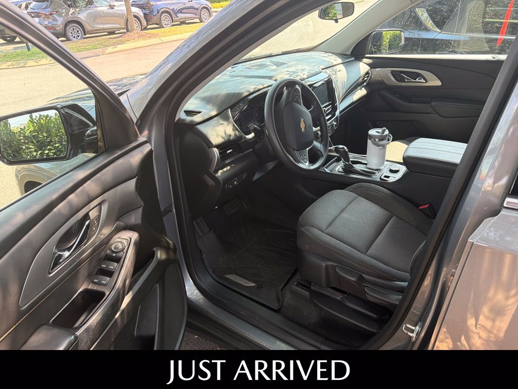 Used 2019 Chevrolet Traverse LS w/ LPO, Floor Liner Package FWD image 17