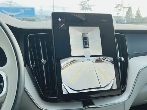 New 2026 Volvo XC60 B5 Ultra w/ Protection Package Premier image 19