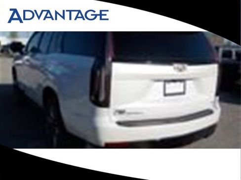 Used 2023 Cadillac Escalade Sport Platinum image 5