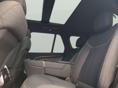 Used 2023 Land Rover Range Rover SE AWD/4WD image 14