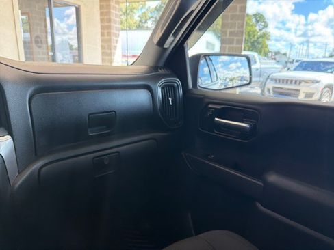 Used 2020 Chevrolet Silverado 1500 Custom w/ Custom Value Package RWD image 24