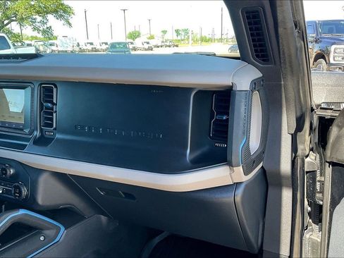 Certified 2023 Ford Bronco Wildtrak AWD/4WD image 23