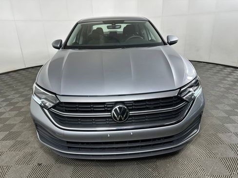 Used 2023 Volkswagen Jetta S image 8