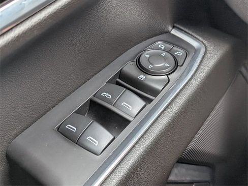 Used 2024 GMC Sierra 1500 Elevation image 22