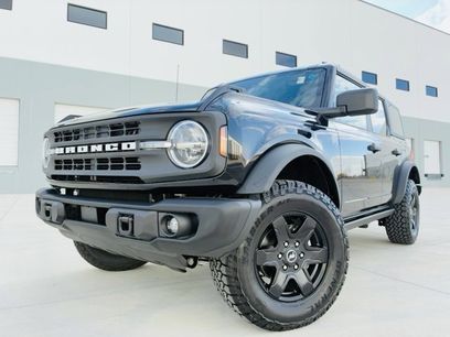 New 2025 Ford Bronco Big Bend w/ Black Diamond Package