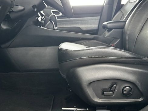 Used 2023 Jeep Compass Latitude image 5