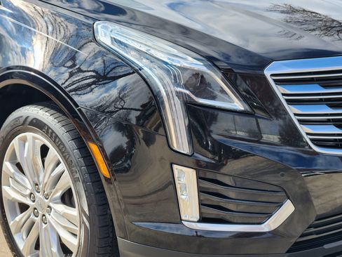 Used 2018 Cadillac XT5 Premium Luxury image 5