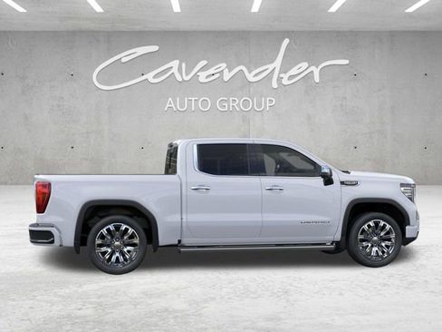 New 2026 GMC Sierra 1500 Denali w/ Denali Reserve Package AWD/4WD image 5