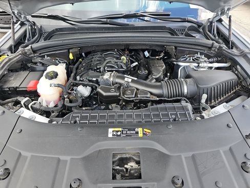 Used 2024 Jeep Grand Cherokee Altitude image 16