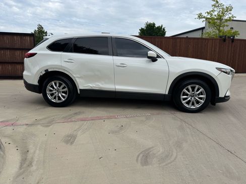 Used 2016 MAZDA CX-9 Sport FWD image 2