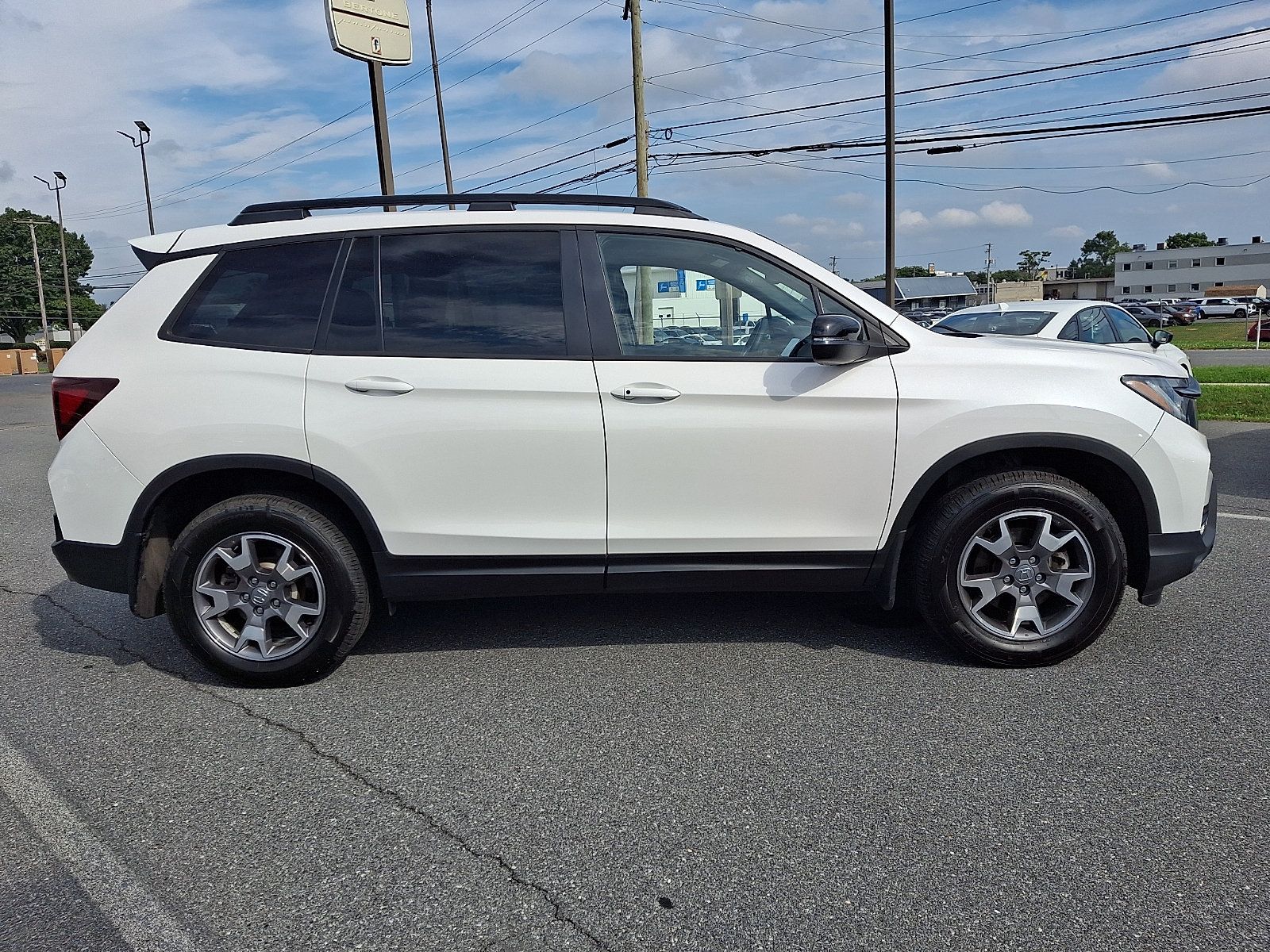 Certified 2023 Honda Passport TrailSport image 7