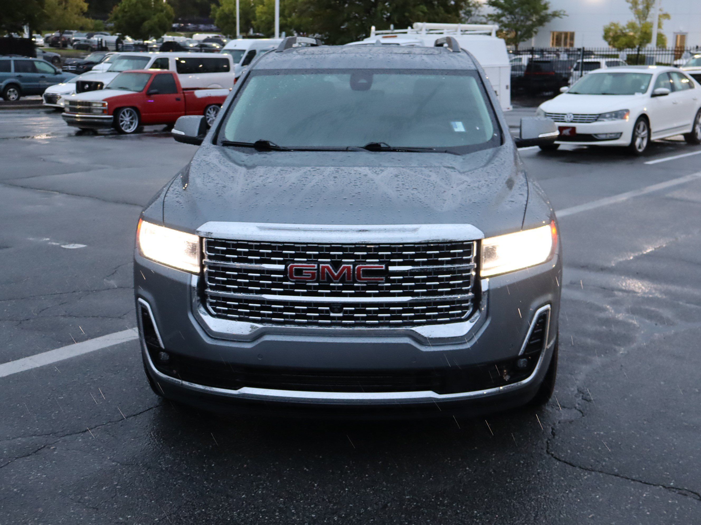 Used 2021 GMC Acadia Denali w/ Denali Ultimate Package AWD/4WD image 15