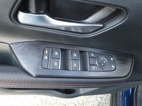 New 2026 Nissan Kicks SR w/ Cold Weather Package image 18